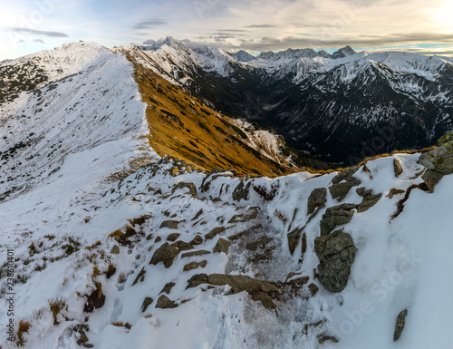 Fototapeta Naklejka Na Ścianę i Meble -  Tatry zachodnie - jesień