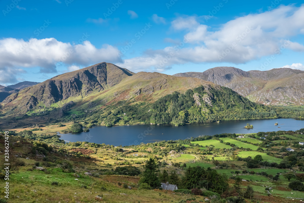 Obraz premium Glanmore Lake, along the Ring of Beara, relatively unexplored and less known to tourists than the Ring of Kerry. Lush natural beauty, wild landscapes, unspoilt seascapes and wildlife.