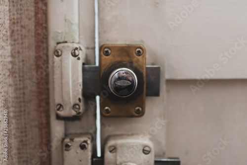 Old locks © Benoit