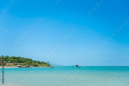 Fototapeta Naklejka Na Ścianę i Meble -  Teluk Yu beach Langkawi island