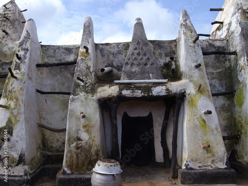 Larabanga Moschee in Ghana photo