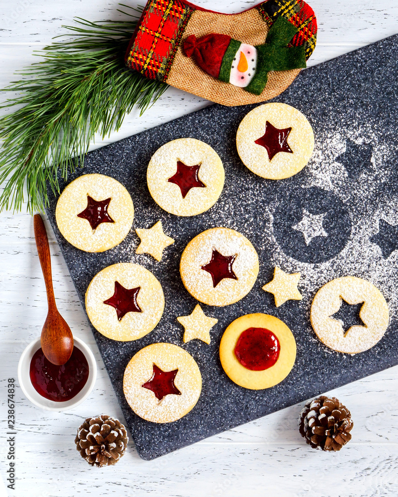 Christmas Linzer cookies