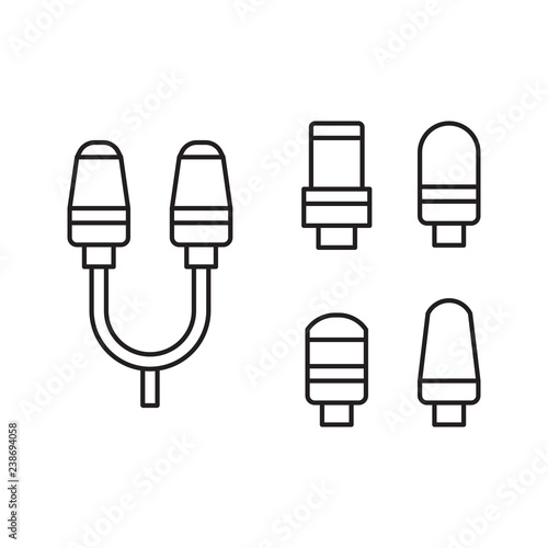 Double obstruction light with different lamps