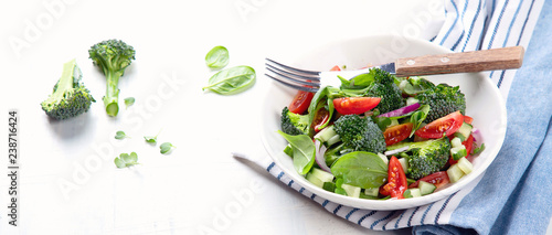 Fresh vegetable salad with broccoli