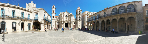 Hanava Cuba Plaza de la Cathedral