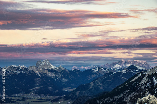 Sonnenuntergang in den Allgäuer Alpen - Winter