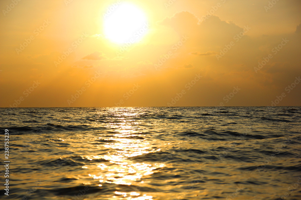 sea wave with sun light reflection