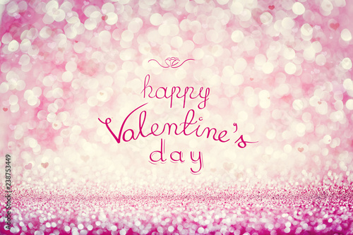 HAPPY VALENTINE'S DAY writing on pink background © Photocreo Bednarek