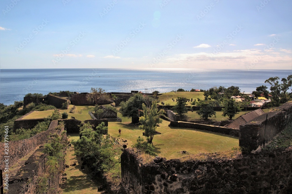 Guadeloupe, la côte vue du Fort Delgres