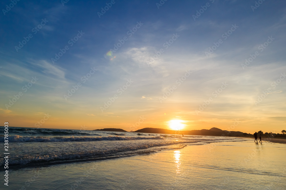 Fototapeta premium sunset on the beach