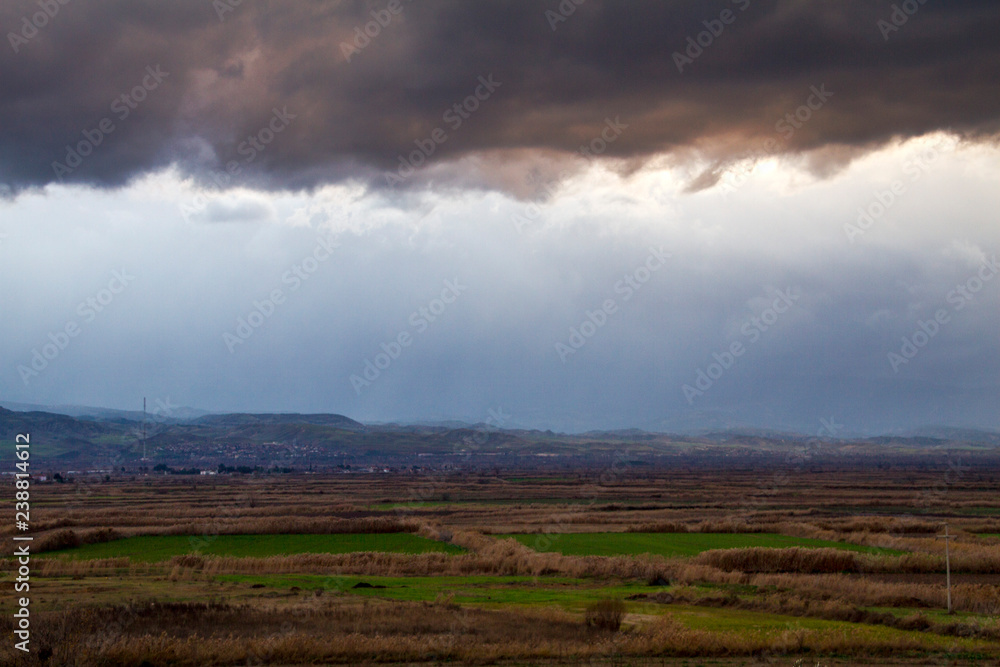 Temporale sulla campagna in Turchia Temporale sulla campagna in Turchia
