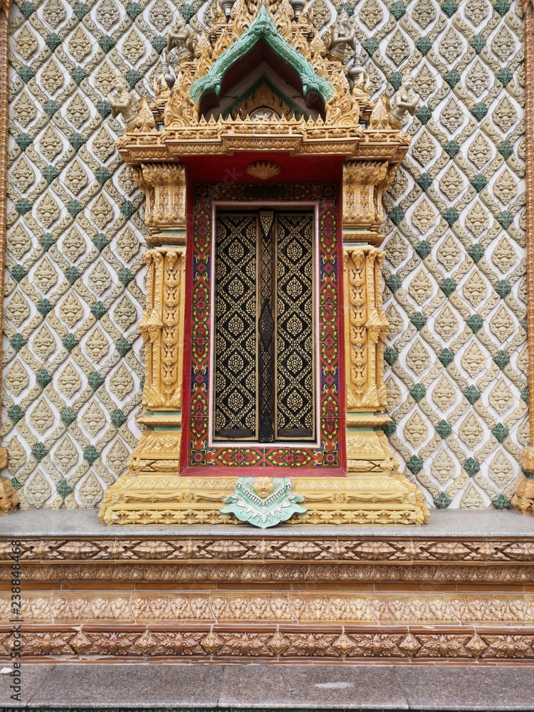 temple, thai, door, thailand, asian, doors, palace, beautiful, golden, art, old, ancient, sculpture, decoration, architecture, gold, culture, religion, window, buddhism, buddhist, detail, asia, bangko