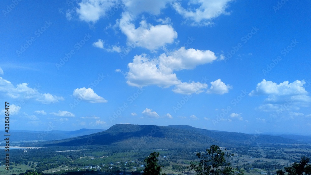 Natural scenery .. sky .. Mountain .. The green forest is rich .. in Thailand