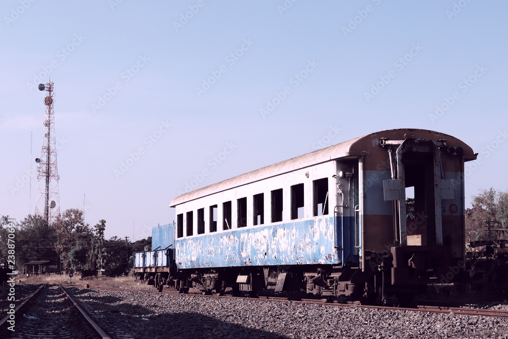Old train abandoned because of prolonged use. It can not be used anymore. Old train abandoned because of prolonged use. It can not be used anymore.