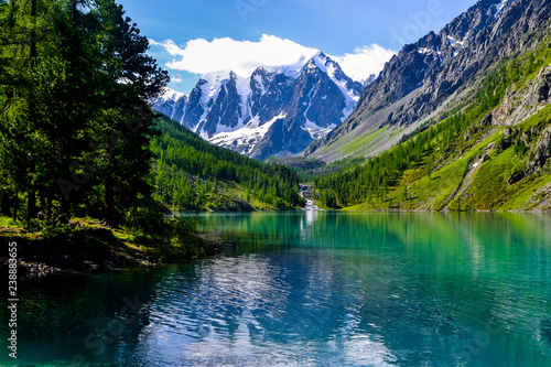 Altai. Shavlinskoe lake - the pearl of Altaimountains Dream, Beauty and fairy Tale