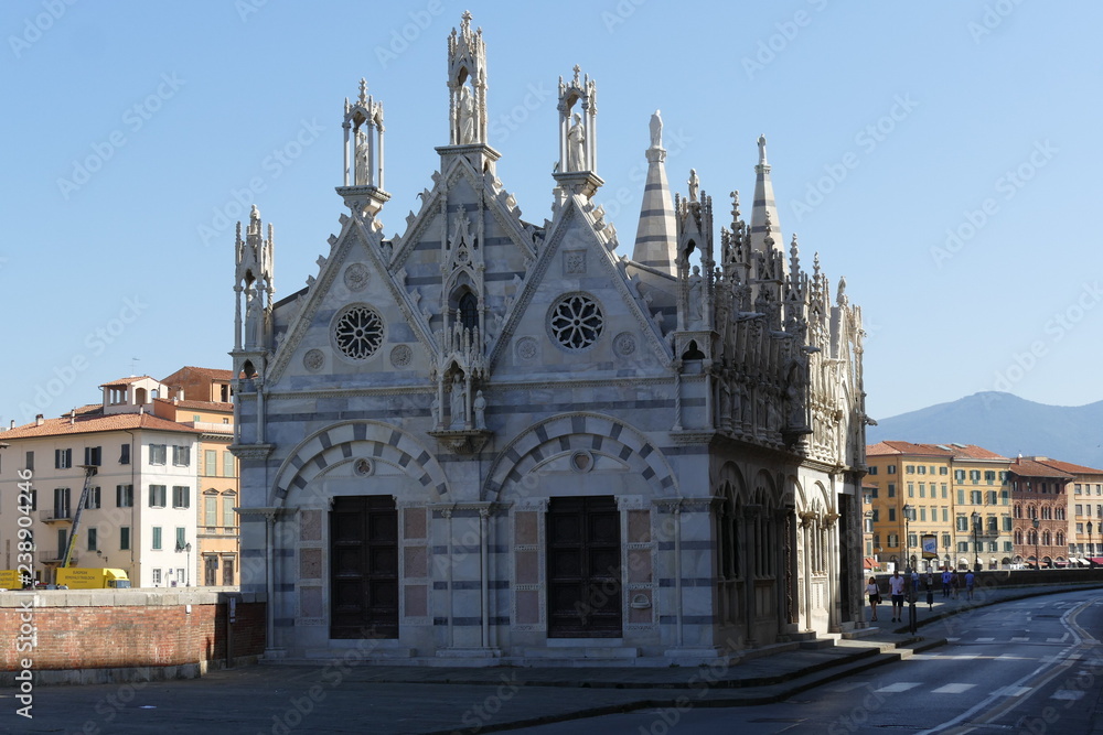 Pisa - Chiesa di Santa Maria della Spina