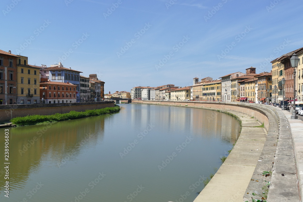 Pisa - Palazzi del Lungarno Pacinotti dal Ponte di Mezzo