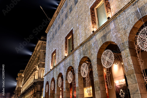 Milano luci di Natale 2018 Piazza Duomo e Galleria photo