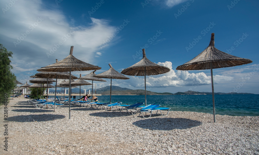 Fototapeta premium beautiful view of the beach with ambrelas
