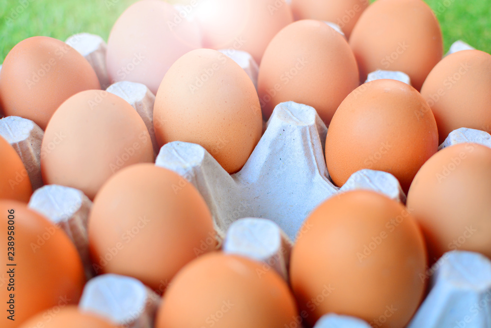 Eggs tray with no egg in center.