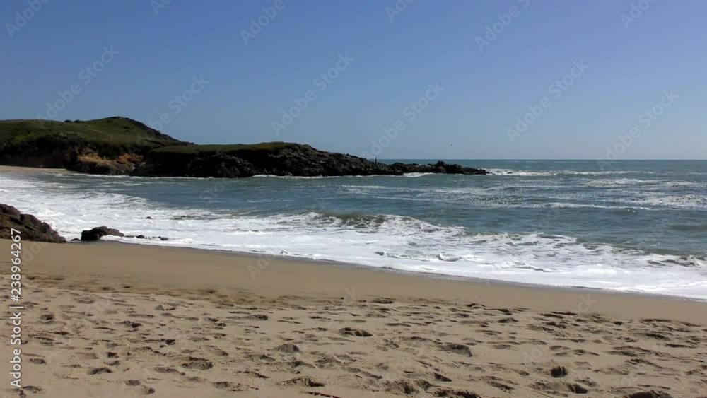 The Pacific Ocean at Half Moon Bay State Beach, Santa Cruz County, California, USA, 2018 The Pacific Ocean at Half Moon Bay State Beach, Santa Cruz County, California, USA, 2018