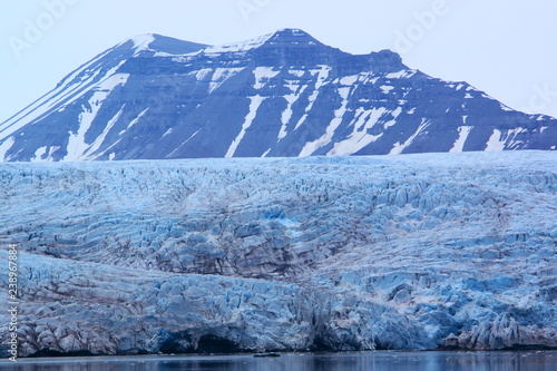 spitzbergen,norwegen,svalbard,eisgletscher,