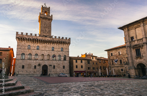 Картината върху платно panoramic view of Montepulciano (florence italy)