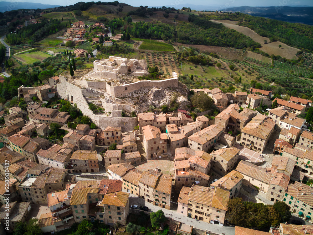 Rocca Aldobrandesca in the Tuscan hills