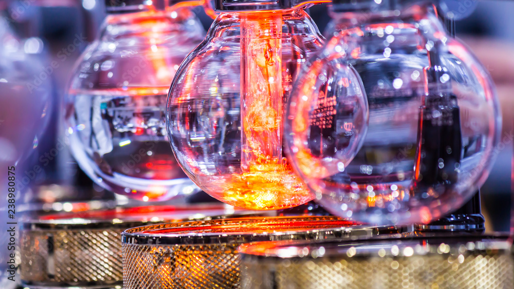 Showcase Syphon Coffee maker by syphonist./ Syphon Coffee or Vacuum