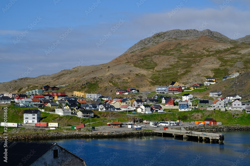 Fototapeta premium Colourful houses Honningsvag, Finnmark, Norway