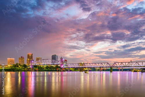 Little Rock, Arkansas, USA skyline on the Arkansas River