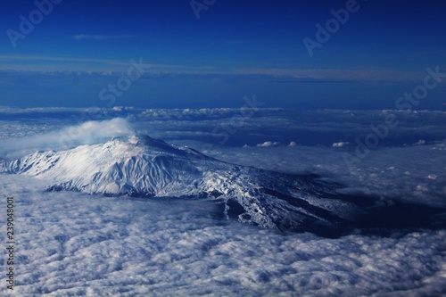 Aerial view of snowy Etna © Chilly Willie