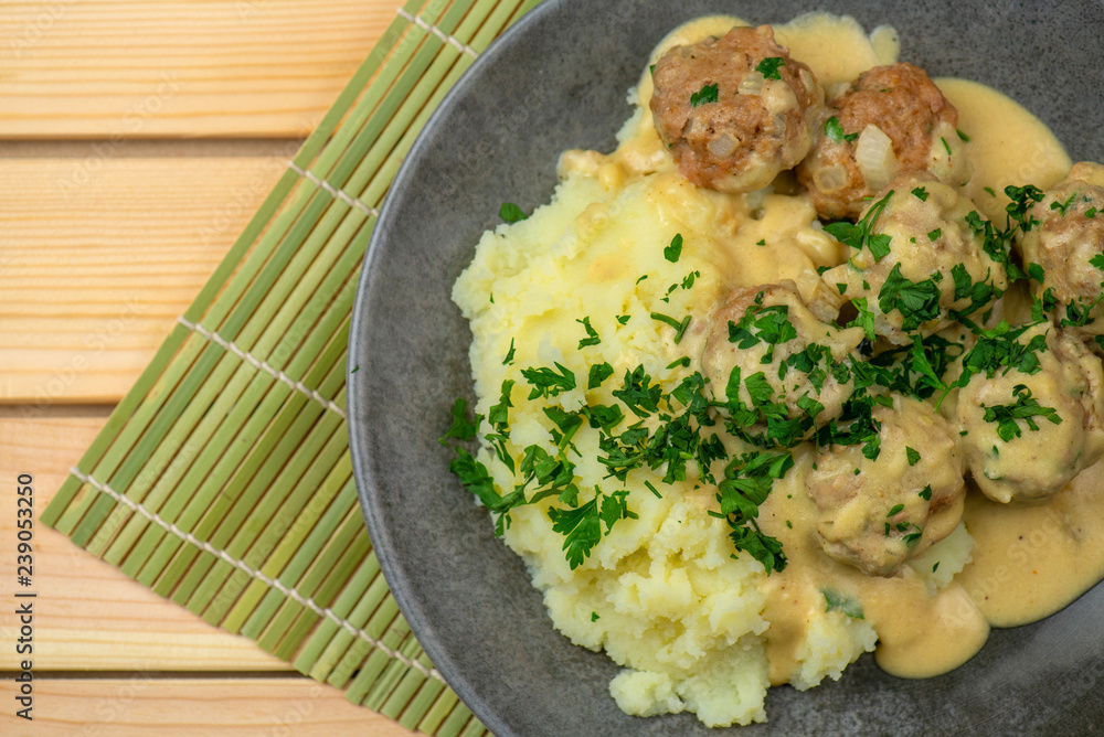 Swedish meatballs with mashed potato Swedish meatballs with mashed potato