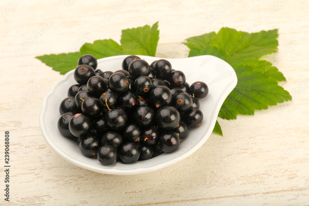 Ripe black currants