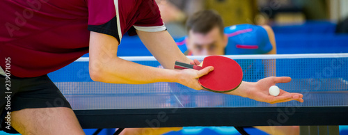 Valokuva close up service on table tennis