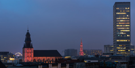 Handdoek met foto Brussel Avondlijk Brussel met verlichte gevels  © Tobias Arhelger