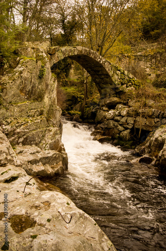 old stone bridge 