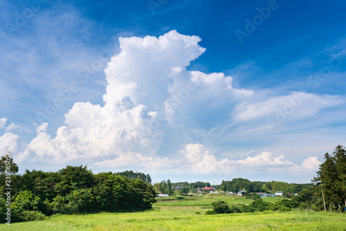 田舎の夏空の入道雲 photo