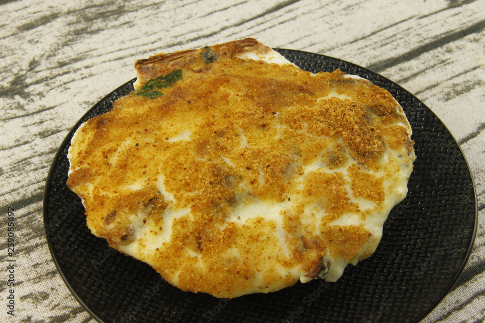 Coquille Saint Jacques gratinée Coquille Saint Jacques gratinée