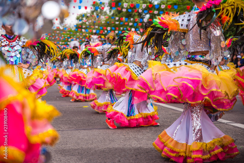 Kolorowa uśmiechnięta maska ​​Masskara festiwal, Bacolod miasto, Filipiny