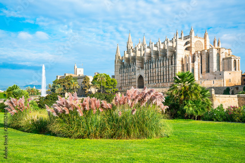 Slika na platnu Art and sacred architecture in Palma de Majorca