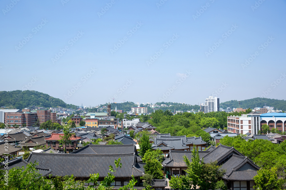 Fototapeta premium Jeonju Hanok Village is a village where traditional Korean houses are gathered.