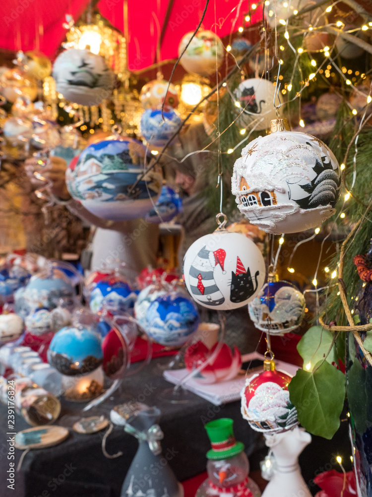 Fototapeta premium Christmas decoration on a german market. Cologne Cathedral Christmas Market. Most famous christmas market near Cologne Cathedral. December, 2018