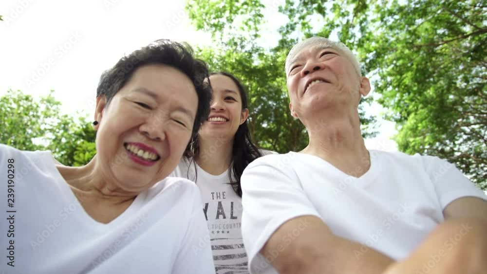 Happy Asian Family parent and daughter In Park 4k Happy Asian Family parent and daughter In Park 4k