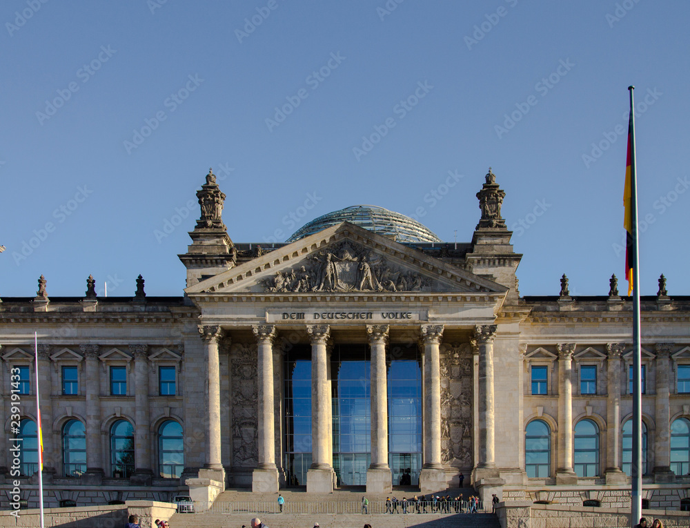 Obraz premium Reistag - parliament building in Berlin. Government quarter. Tourist attraction. Fragments. Close-up. Famous place. The capital of the European city.