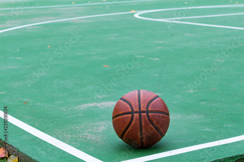 Basketball on Outdoor Court © Anita