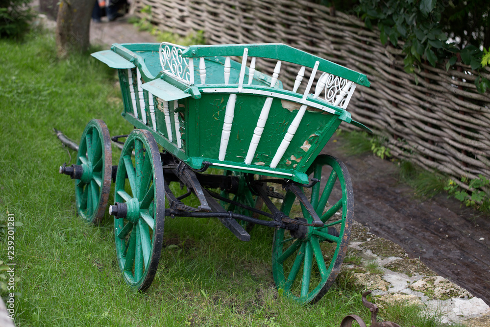 Green wagon horse.