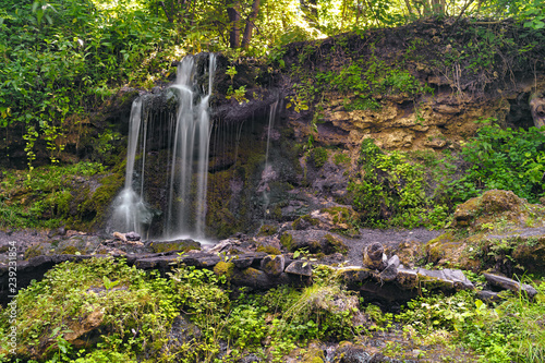 Fototapeta Naklejka Na Ścianę i Meble -  waterfall in Pushchino