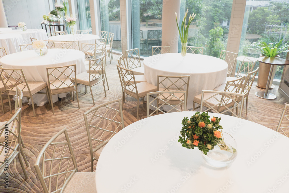 Obraz premium Interior of a hotel prepared for wedding ceremony.