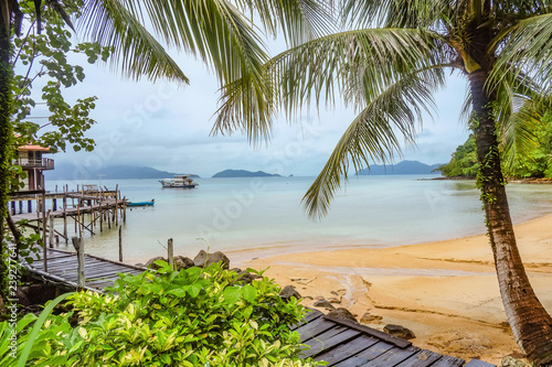 Fototapeta Naklejka Na Ścianę i Meble -  Beautiful Idyllic Tropical Beach and nature Beside the Ocean on Koh wai island Trat Thailand,Thailand Holiday concept
